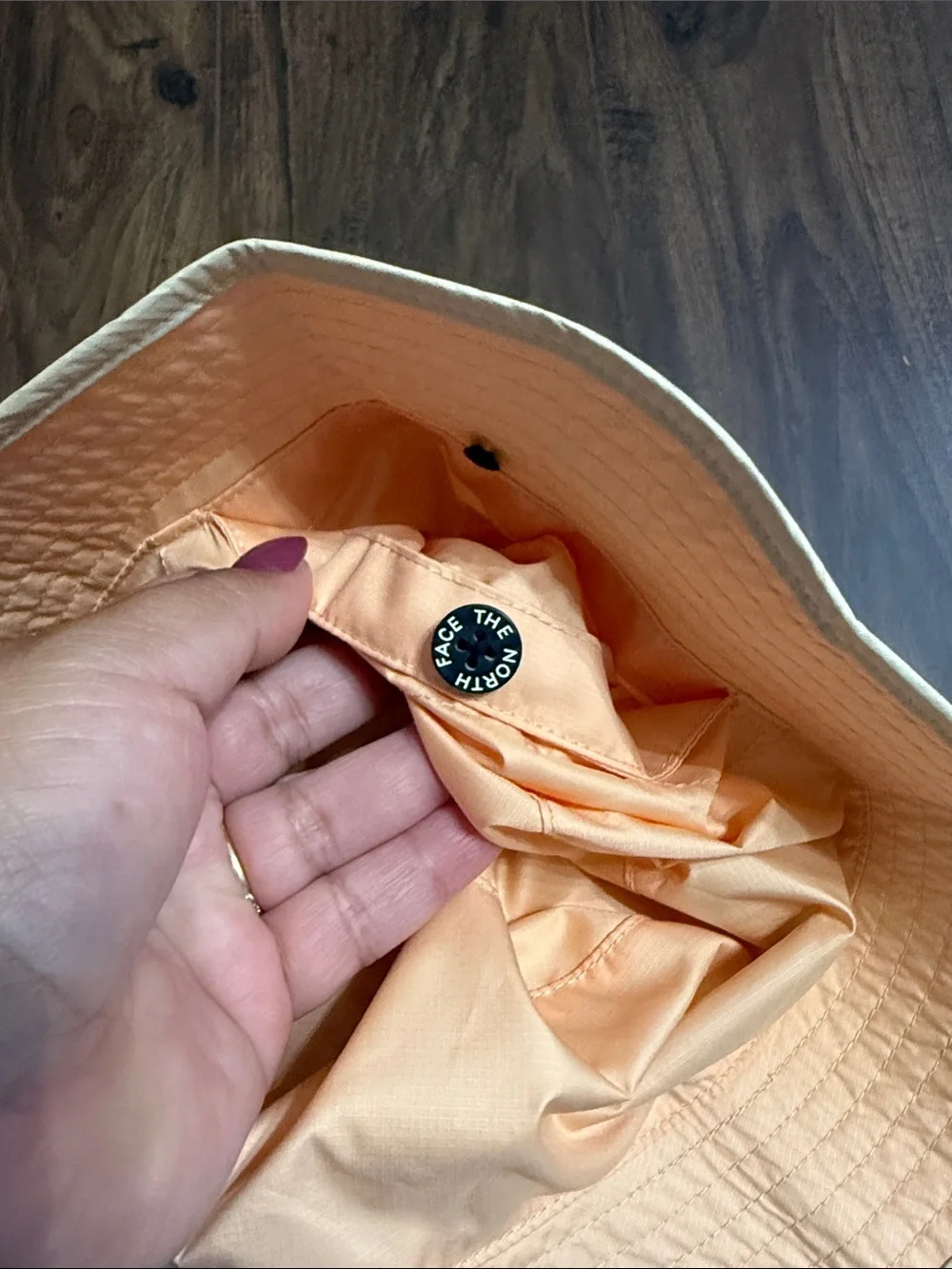 The North Face Sun Stash Bucket Hat